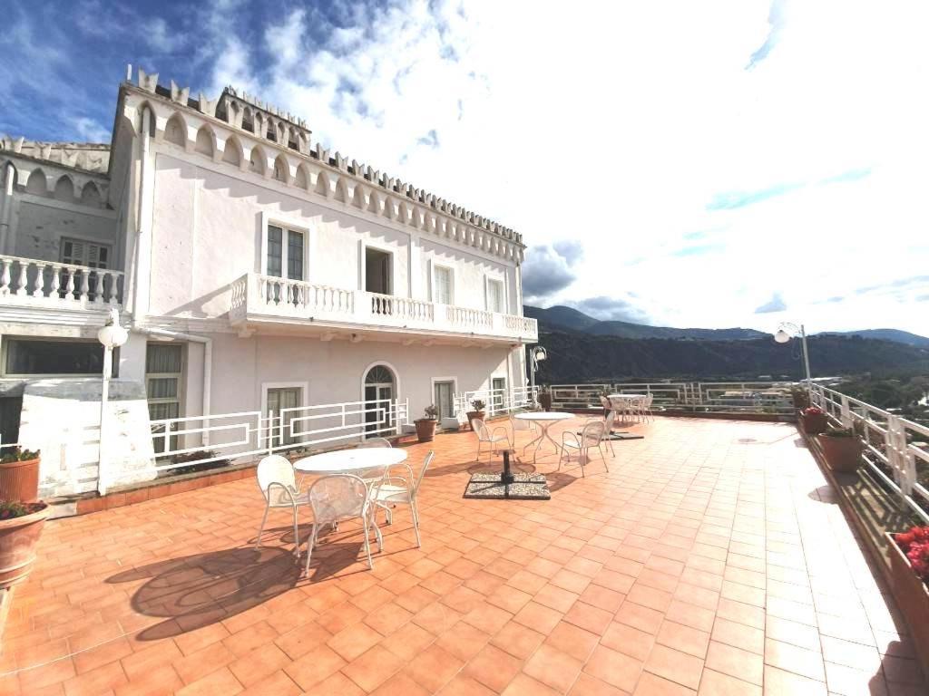 Appartamento Nel Fabbricato Denominato Il Castello Praia a Mare Zewnętrze zdjęcie